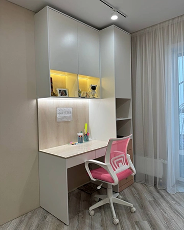 Учебный стол на заказ