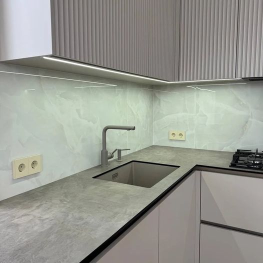 Кухня Бежевая Г-Образная