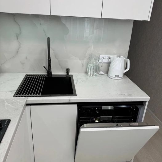 Кухня «WHITE QUARTZ»