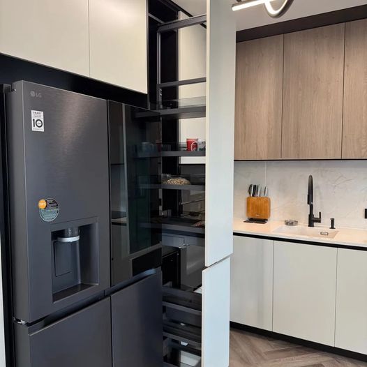 Кухня «NOIR WOOD»