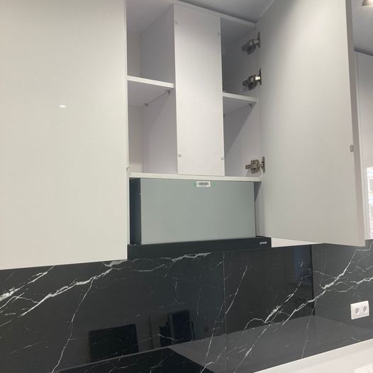 <p>Черно-белый островок кулинарии</p>